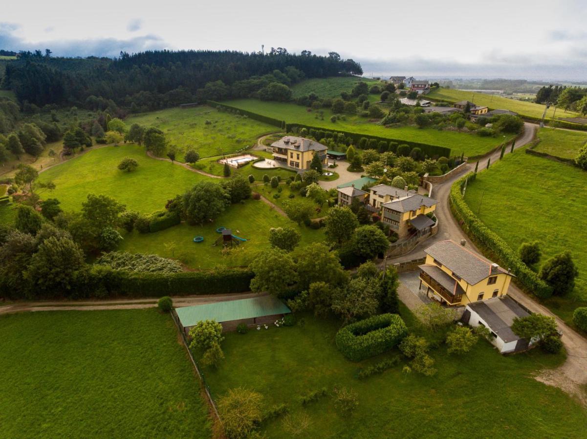 Hotel Hacienda Llamabua Navia Esterno foto